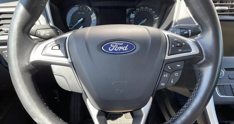 Ford Mondeo cena 59900 przebieg: 110622, rok produkcji 2016 z Strumień małe 596